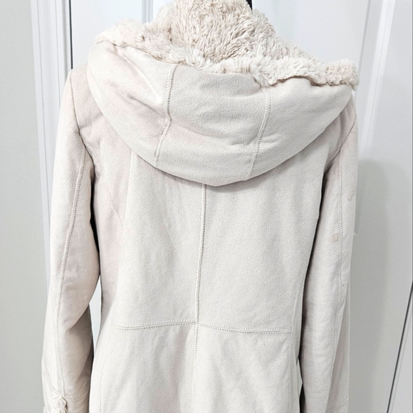 Jones New York Faux Suede Winter Fur Lined Winter Coat - Size M - Picture 4 of 12